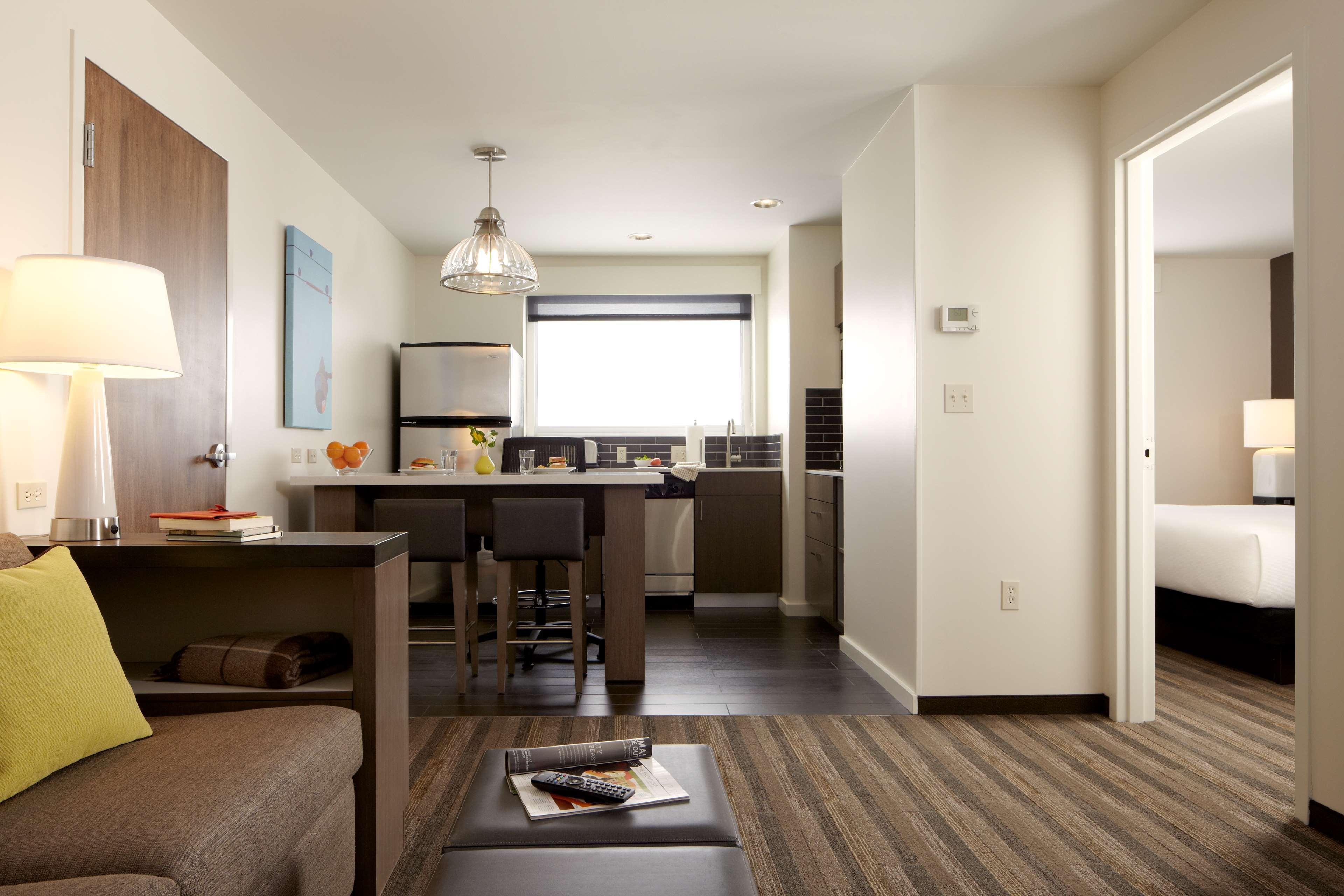 Hyatt House La - University Medical Center Los Angeles Bagian luar foto