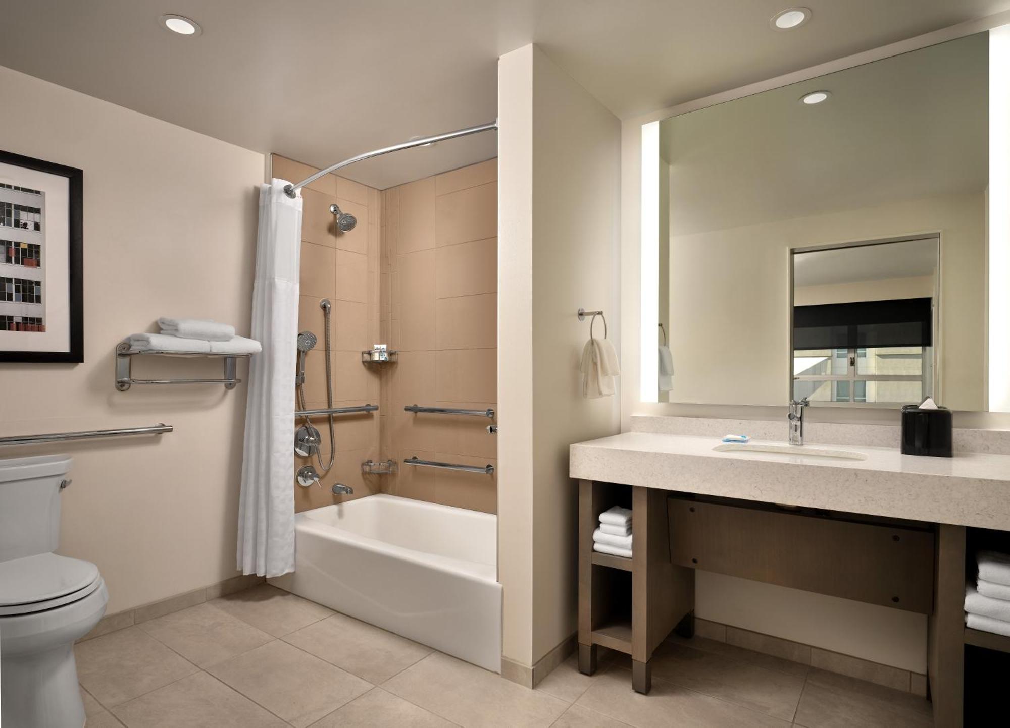 Hyatt House La - University Medical Center Los Angeles Bagian luar foto